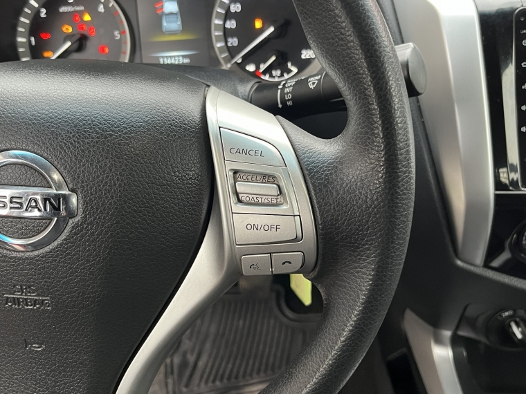 Nissan Np300 2.3 D Navara Dc Xe Mt 4x4 Diesel 2021 Usado  Usado en Kovacs Usados