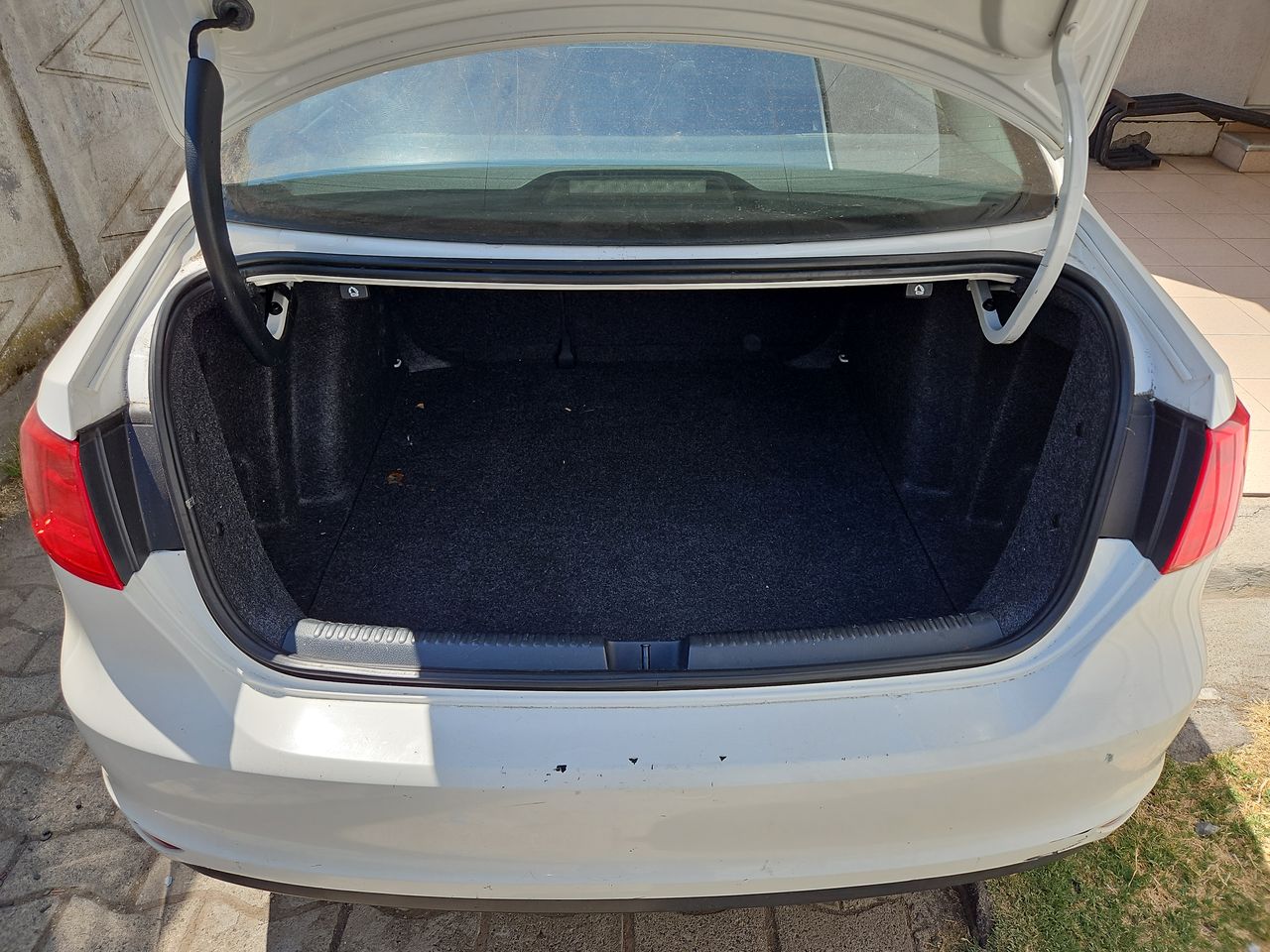 Volkswagen Vento Vento Trendline 2.0 2013 Usado Usado en Webautos.cl Volkswagen Vento Vento Trendline 2.0 2013 Usado Usado en Webautos.cl