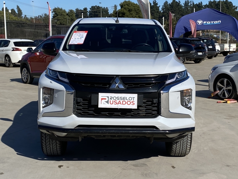 Mitsubishi L200 L200 Dakar Hp Dcab 4x4 2.4 Aut 2023 Usado en Rosselot Usados