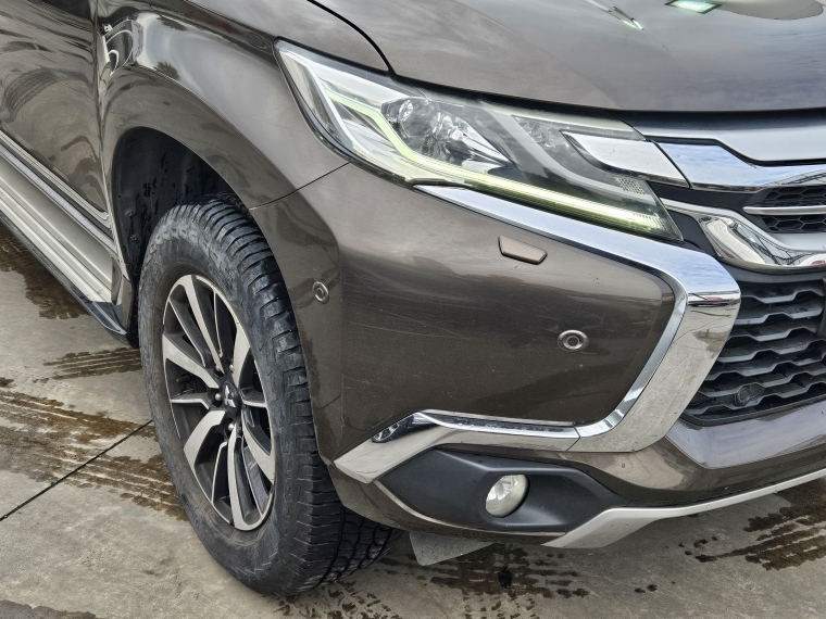 Mitsubishi Montero Montero Sport 3.0 4x4 4wd Limited 2018 Usado  Usado en Webautos.cl