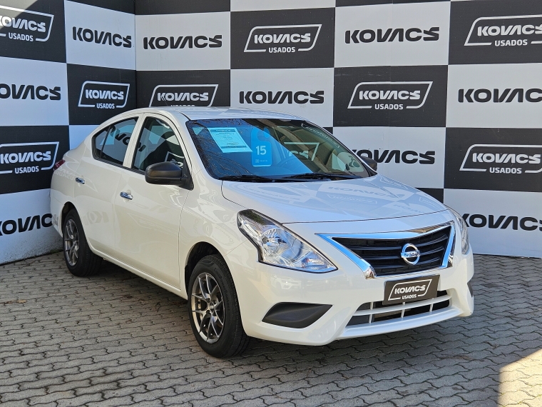 Nissan Versa 1.6 V-drive Mt 2022 Usado  Usado en Kovacs Usados