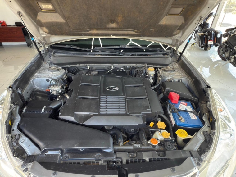 Subaru Outback 3.6r Awd Aut 2010 Usado en Automotriz Olea Flaño