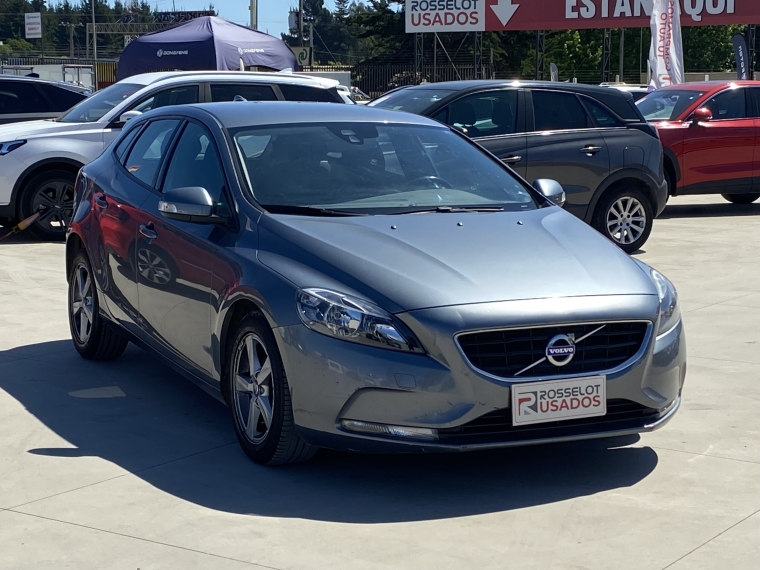 Volvo V40 V40 D2 Mec 1.6 Comfort 2015 Usado en Rosselot Usados