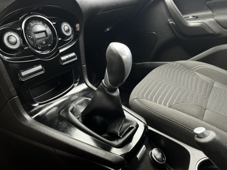 Ford Fiesta Titanium 1.6 2017 Usado  Usado en Kovacs Usados