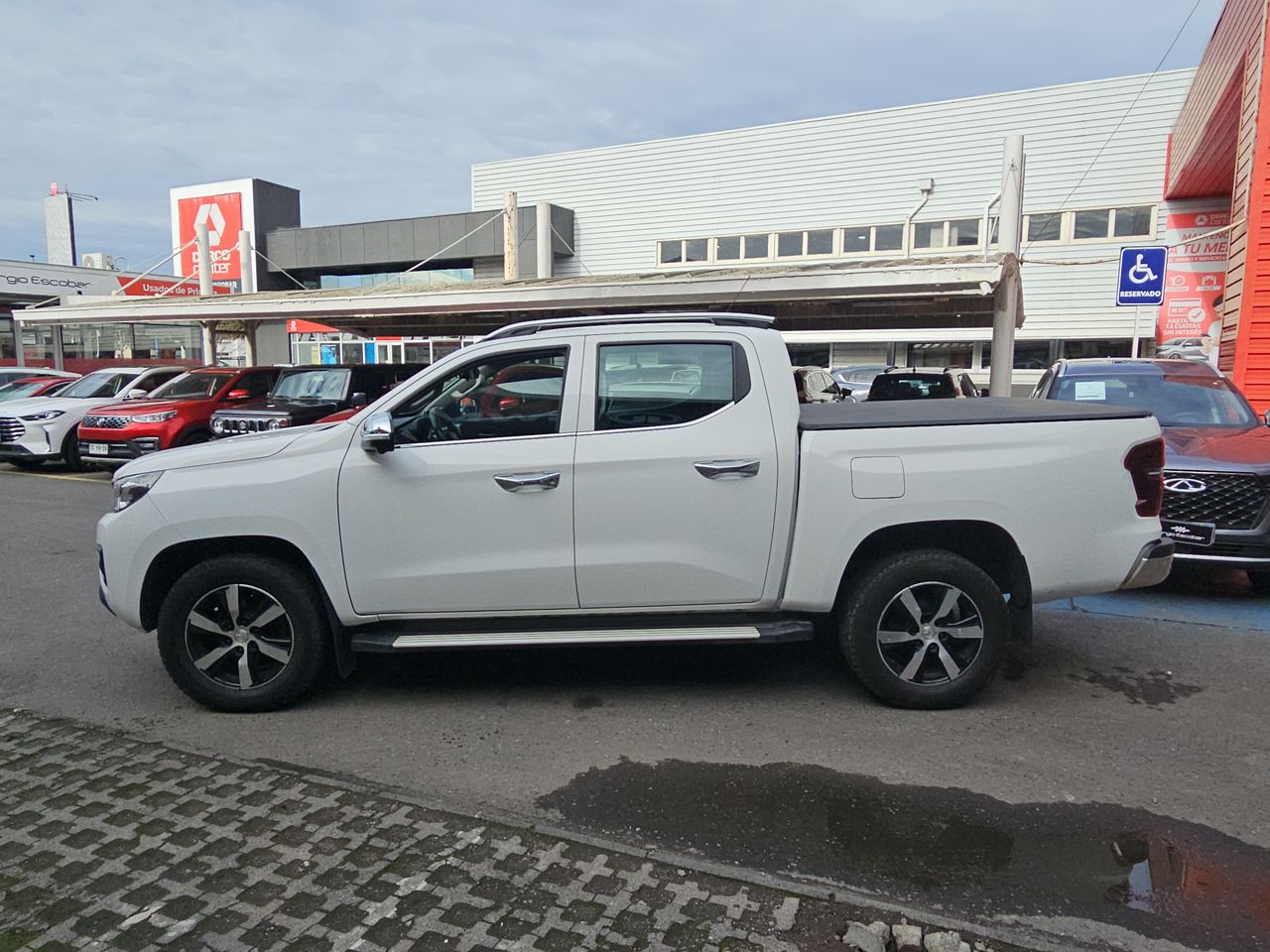 Peugeot Landtrek Landtrek Bluehdi 4x4 2.2 Aut 2024 Usado en Usados de Primera - Sergio Escobar