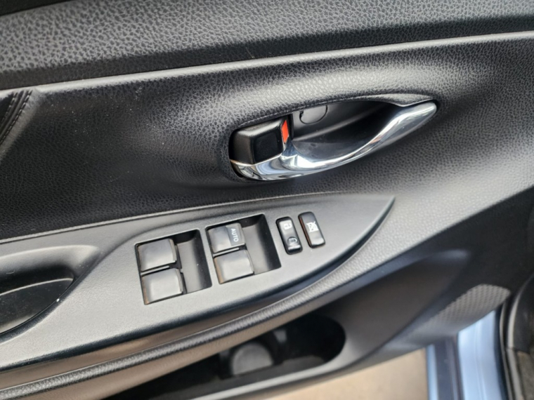 Toyota Yaris E 2018 Usado  Usado en Webautos.cl
