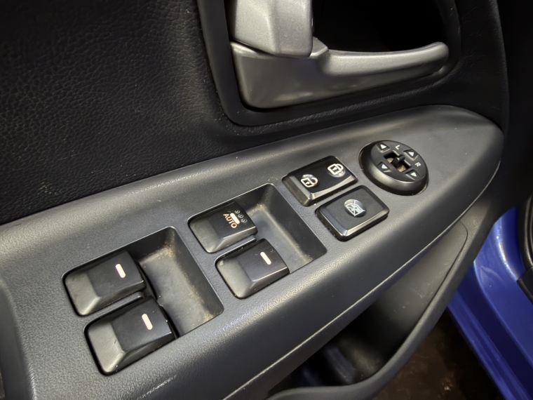 Kia Rio 5 Ub Ex 1.4l 6mt Ac 2013  Usado en Grass & Arueste