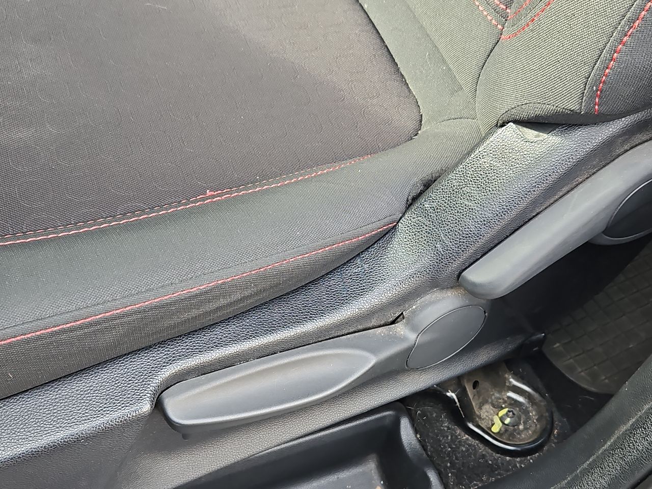 Changan Cs15 Cs15 Hatch Back 1.5 2023 Usado en Usados de Primera - Sergio Escobar