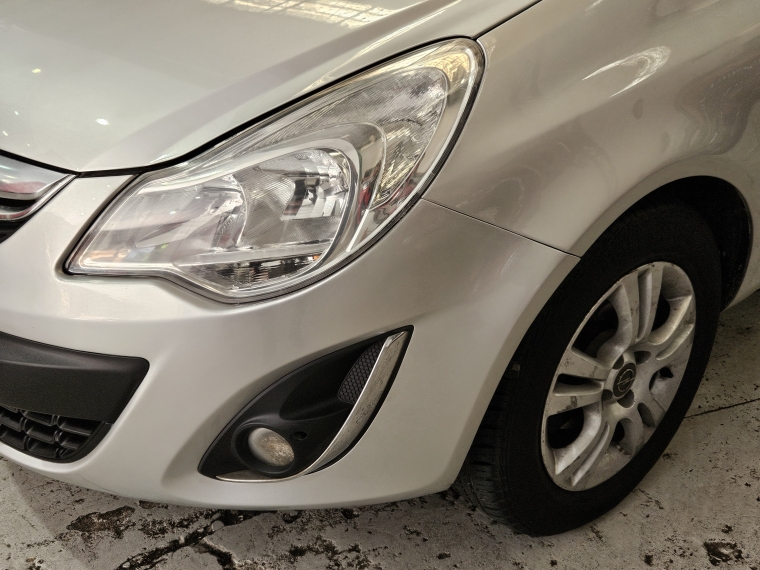 Opel Corsa Corsa Enjoy Hb Full 1.4 At 2014 Usado en Rosselot Usados