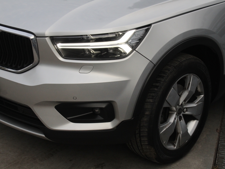 Volvo Xc40 T4 2.0 Momentun At 2019 Usado  Usado en Kovacs Usados