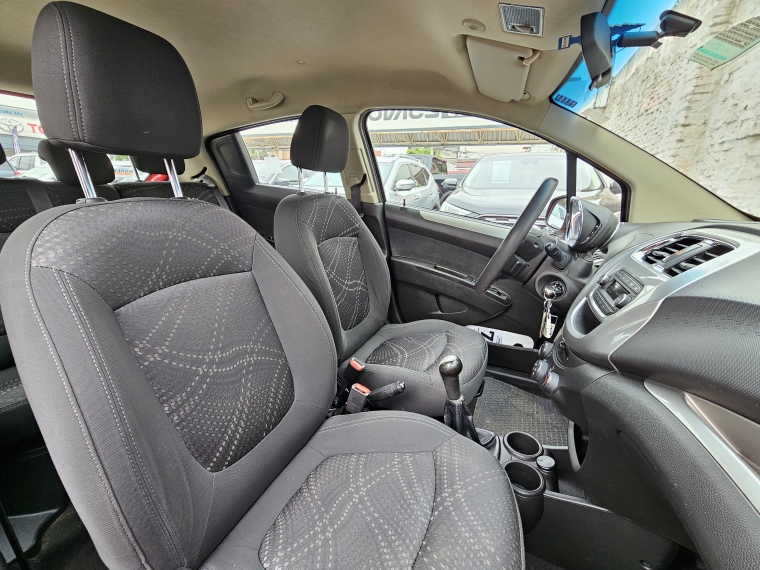 Chevrolet Spark 1.2 Gt Dh E5 Mt Lt Ac Bt 2018 Usado  Usado en Kovacs Usados