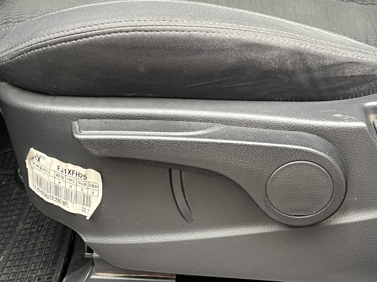 SsangYong Grand Musso — foto 10 de 24