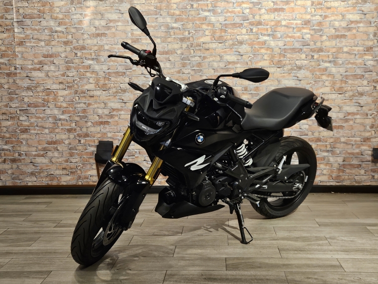 Bmw G 310 r . 2025 Usado en BMW Premium Selection