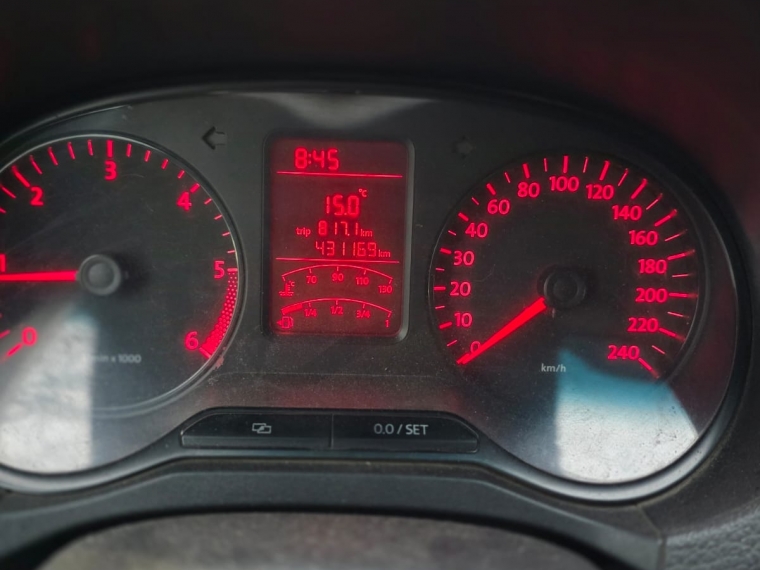 VOLKSWAGEN AMAROK COMFORTLINE TDI 4x4 2.0cc - imagen 6