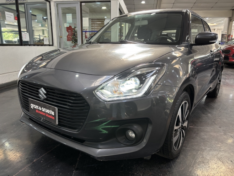 Suzuki Glx Hb 1.2l 5mt Ac 2019  Usado en Grass & Arueste