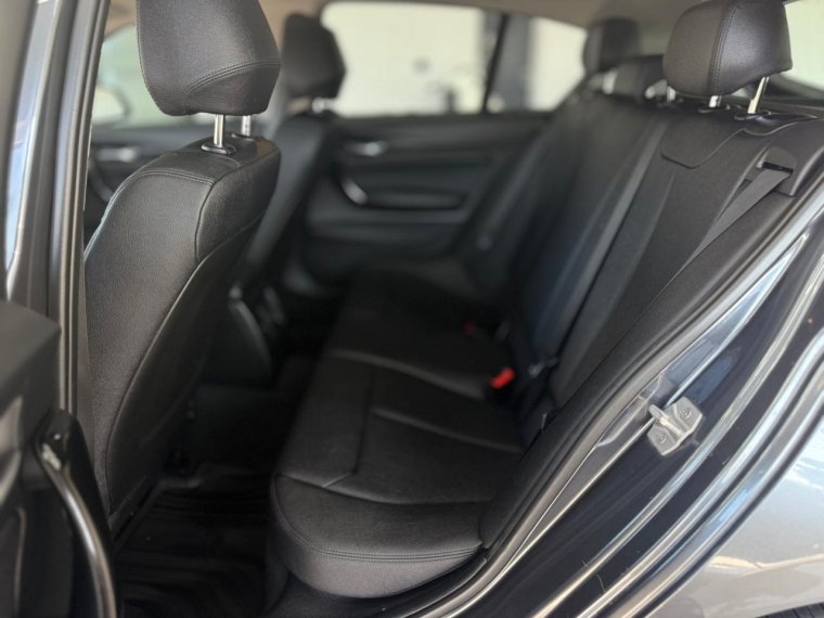 Bmw 118 5p Executi 2018 Usado en Automotriz Olea Flaño