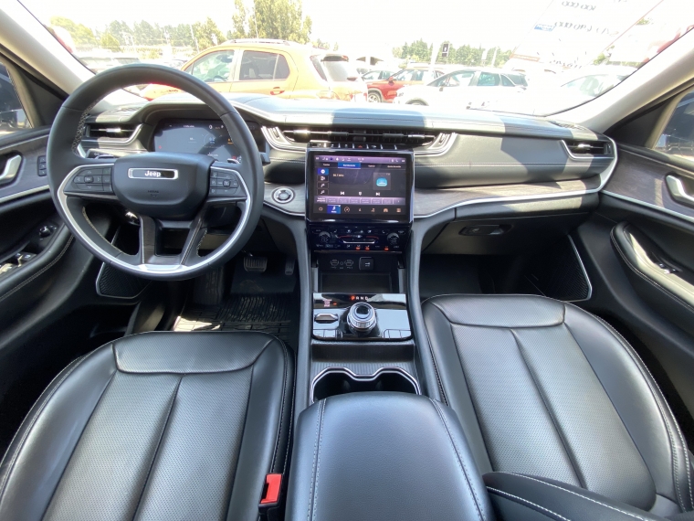 Jeep New grand cherokee Grand Cherokee Limited 4x4 3.6 At 2024 Usado en Rosselot Usados