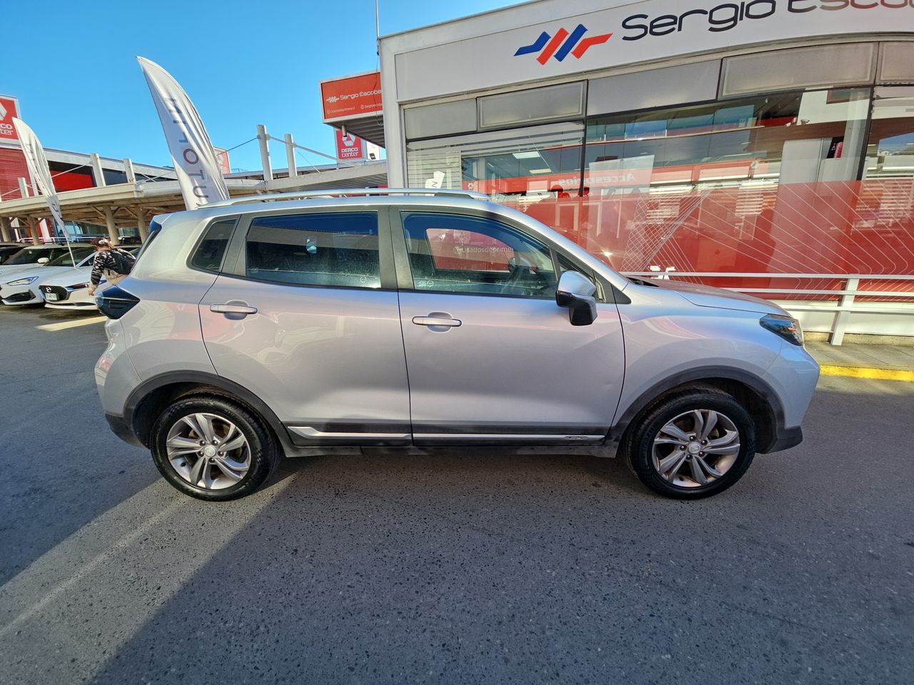 Changan Cs15 New Cs15 Luxury  1.5 2021 Usado  Usado en Webautos.cl