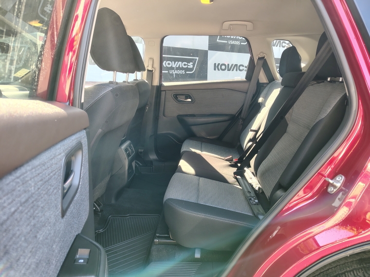 Nissan X-trail 2.5  Sense 3row At 2024 Usado  Usado en Kovacs Usados