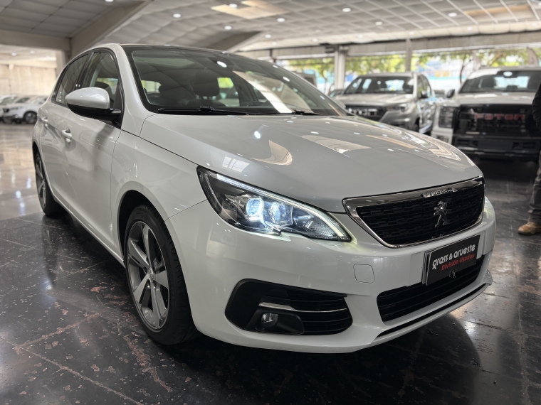 Peugeot 308 Allure Bluehdi 1.5l 6mt 2020  Usado en Grass & Arueste