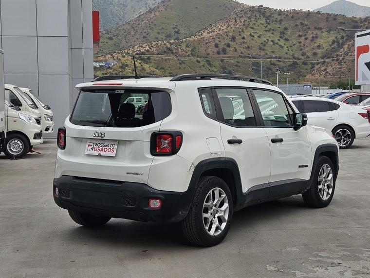 Jeep Renegade Renegade Sport 4x2 At 2018 Usado en Rosselot Usados