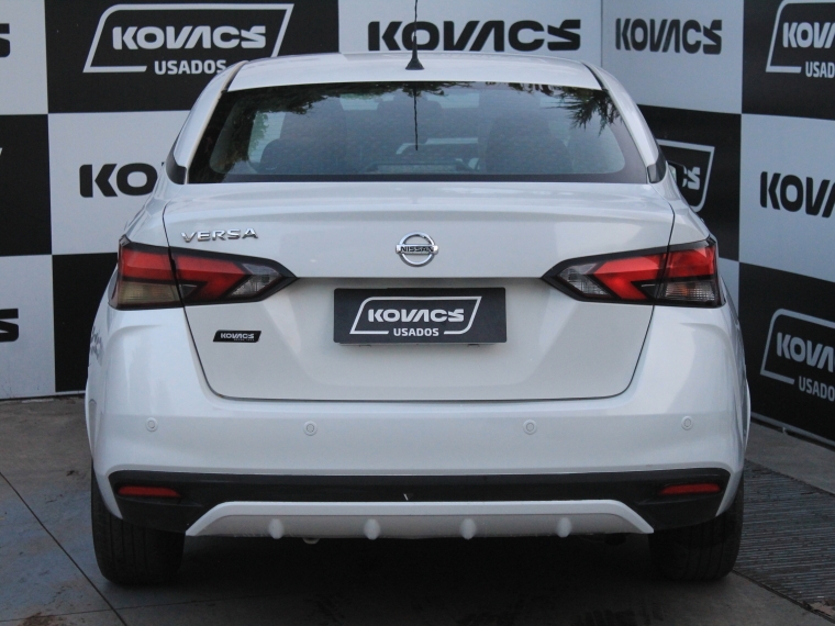 Nissan Versa 1.6  Sense Mt 2022 Usado  Usado en Kovacs Usados