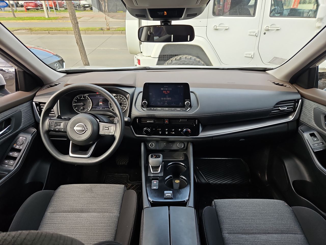 Nissan X-trail X Trail 4x2 5p Cvt 2.5 2023 Usado en Usados de Primera - Sergio Escobar