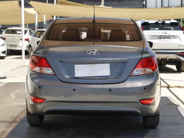 Hyundai Accent Accent Rb 1.6 Gl 6mt (c) 2014 Usado  Usado en Webautos.cl