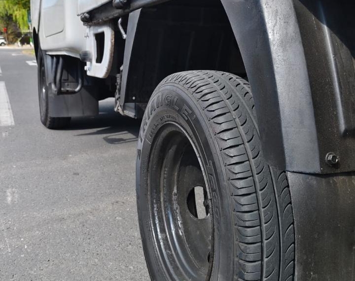 Kia Frontier 2.5 Doble Cabina 2013  Usado en Autos