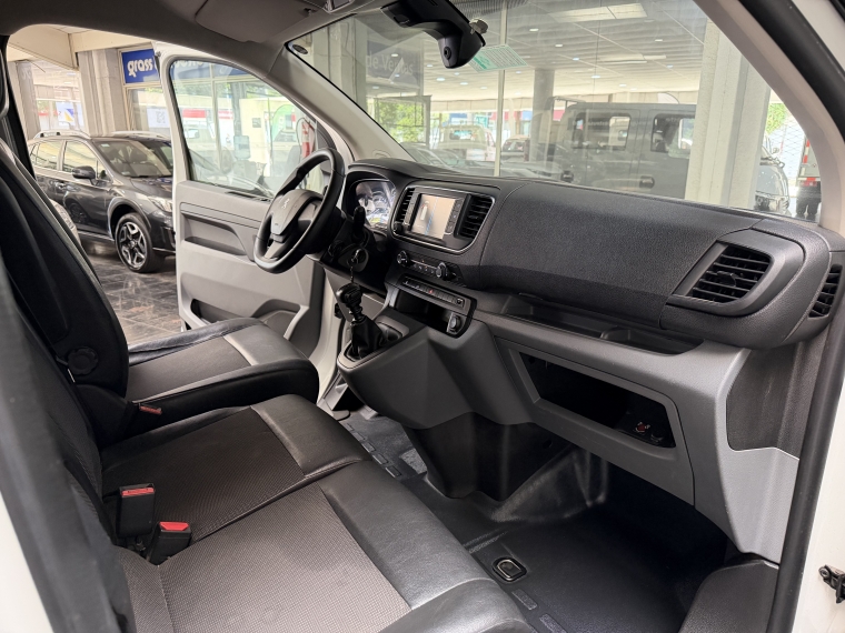 Peugeot Expert 2.0l Hdi 150hp 6mt Ac 2022  Usado en Grass & Arueste