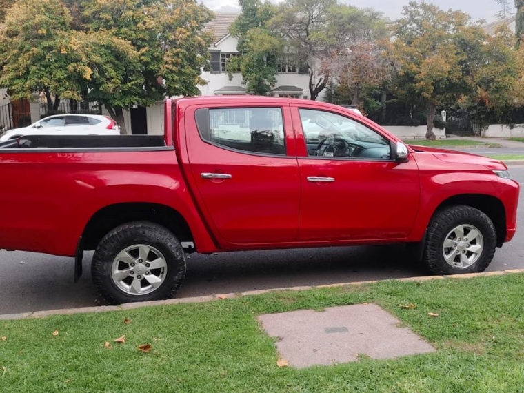 Mitsubishi L200 Katana Crt 4x4 2.4 2022 Usado  Usado en Webautos.cl