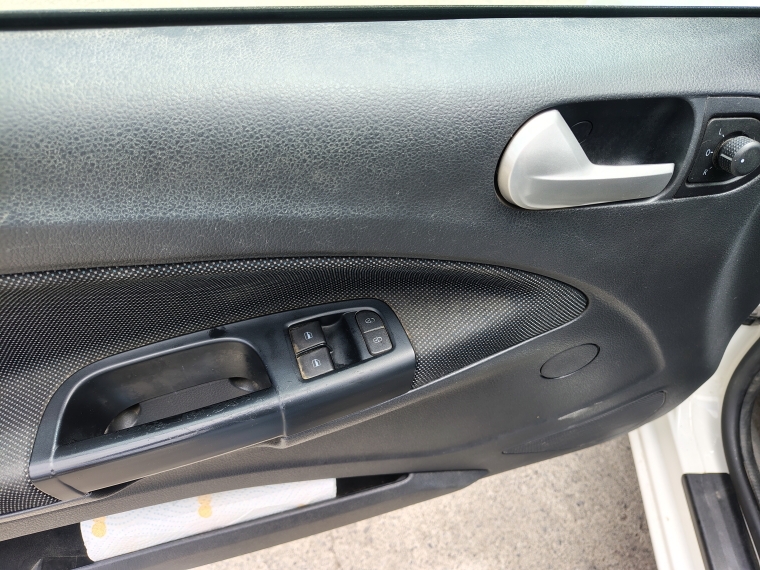 Volkswagen Gol Gol Comfortline 1.6 2018 Usado en Rosselot Usados