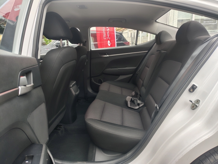 Hyundai Elantra Elantra Fl Gls 2.0 2021 Usado en Rosselot Usados
