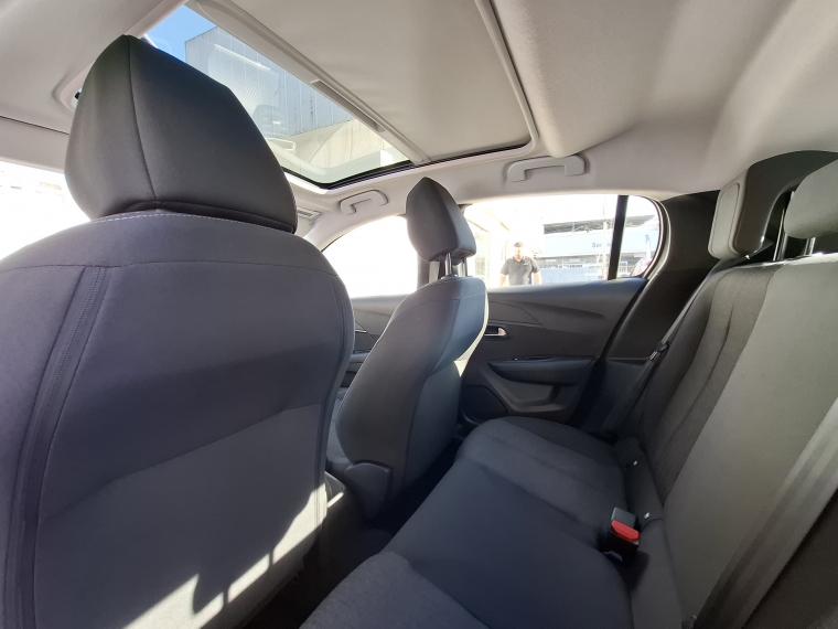 Peugeot 208 Puretech Style  Mt 2023 Usado  Usado en Kovacs Usados