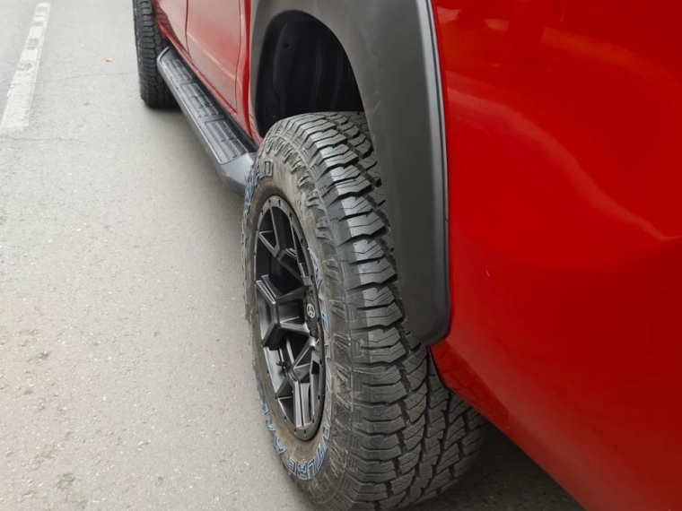 TOYOTA HILUX DX 4X2 2.4 - imagen 8