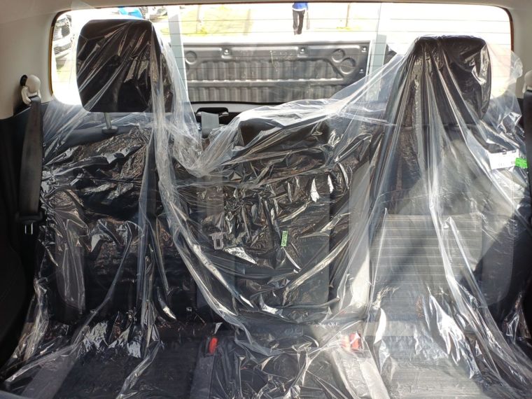 Nissan Navara 2.3d Se Diesel 4x4 Dob.cab. Mt 4p 2024 Usado  Usado en Webautos.cl