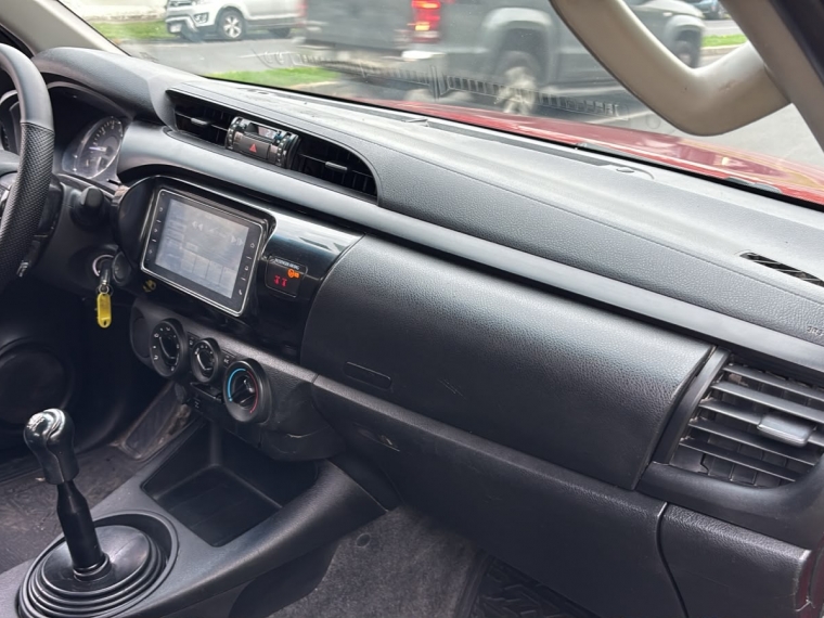 Toyota Hilux Dcab Dx 4X2 2.4Cc — foto 7 de 11