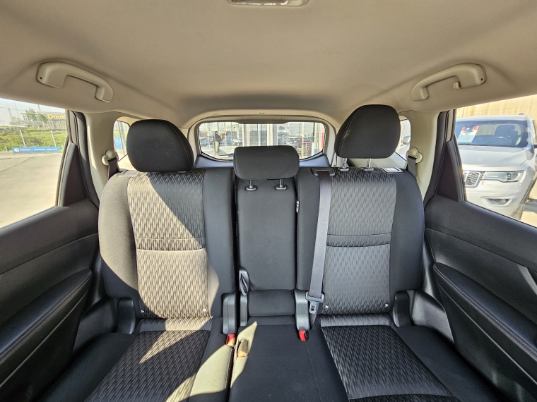 Nissan X-trail Sense 2row At 2.5 2023 Usado  Usado en Kovacs Usados