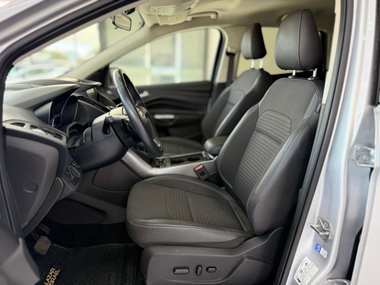 Ford Escape 2.5 Aut 2019 Usado en Automotriz Olea Flaño