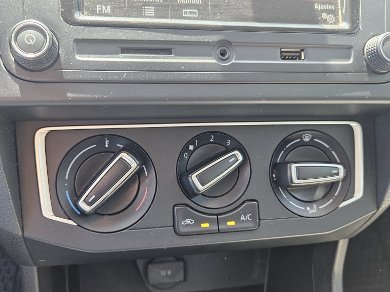 Volkswagen Voyage Highline 1.6 Mt 2021 Usado  Usado en Kovacs Usados