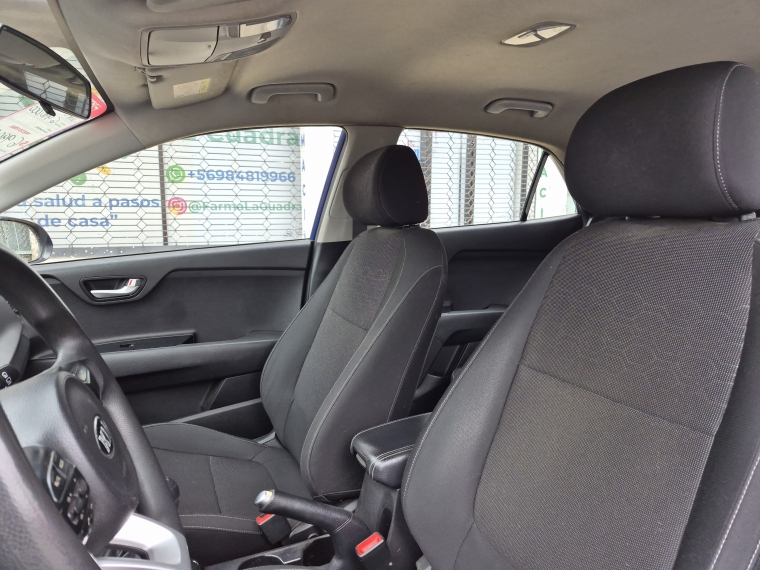 KIA Rio5 — foto 10 de 19