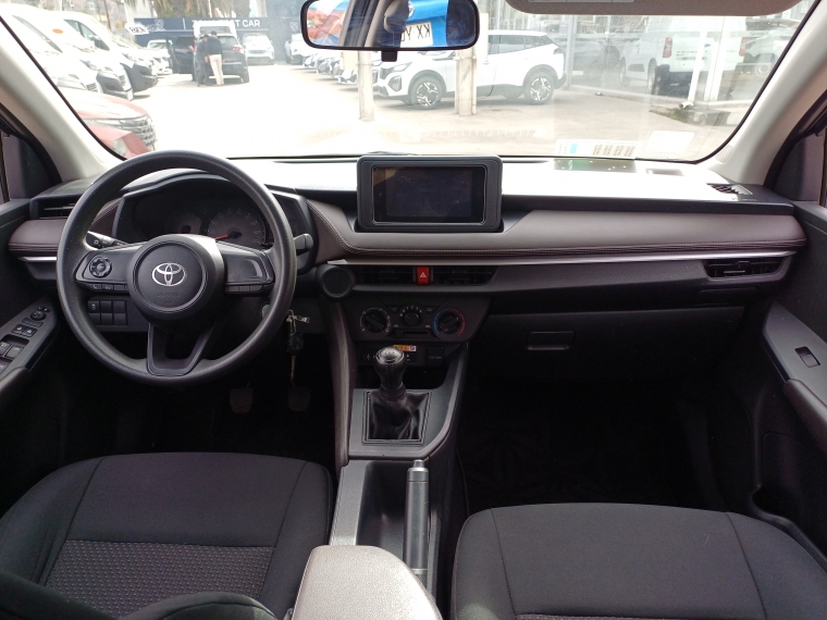 Toyota Yaris sedan New Yaris Sedan 1.5 Gli E Mt 2023 Usado en Rosselot Usados