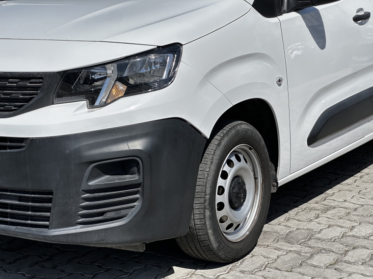 Peugeot Partner L1 Blue Hdi 100 1.5 2023 Usado  Usado en Kovacs Usados