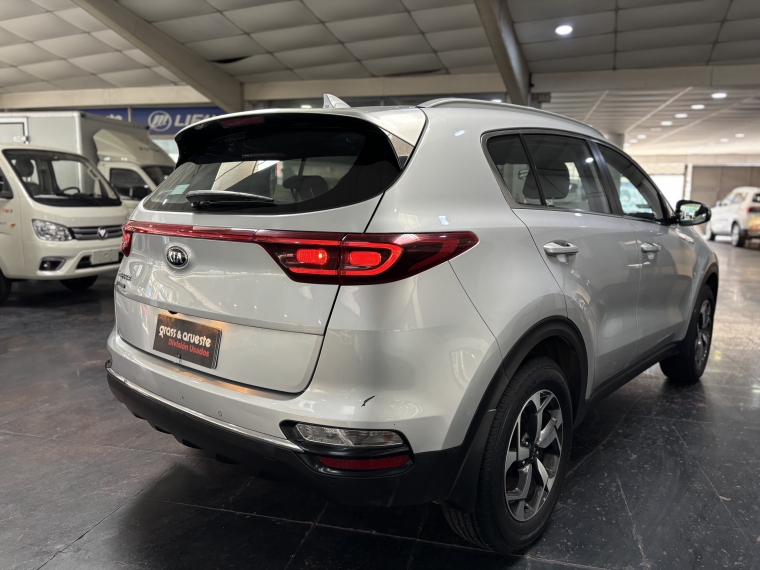 Kia Sportage Lx 2.0l Gsl 6mt 2wd 2019  Usado en Grass & Arueste