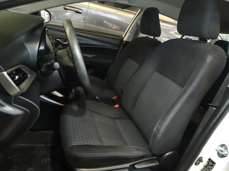 Toyota Yaris Sedan Gli 1.5 2018 Usado  Usado en Webautos.cl