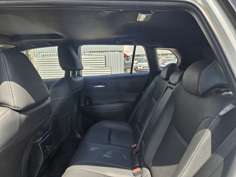 Toyota Corolla cross Seg Cvt  1.8 Hev 2024 Usado  Usado en Kovacs Usados
