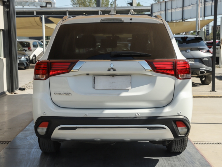 Mitsubishi Outlander New  4x2 At Glx 2019  Usado en Guillermo Morales Usados