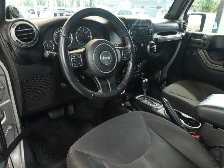 Jeep Wrangler Sport 2.8 Aut 2015  Usado en Guillermo Morales Usados