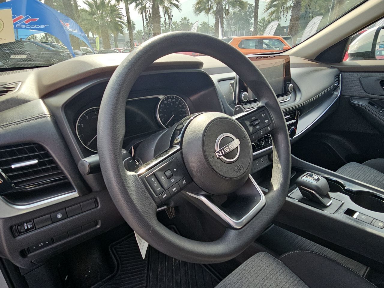 Nissan X-trail X Trail 4x2 5p Cvt 2.5 2023 Usado en Usados de Primera - Sergio Escobar