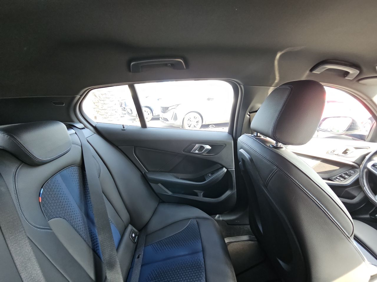 Bmw 118i 118i Hatchback 1.5 Aut 2023 Usado en Usados de Primera - Sergio Escobar